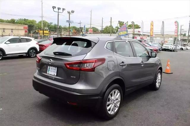 2021 nissan rogue sport s