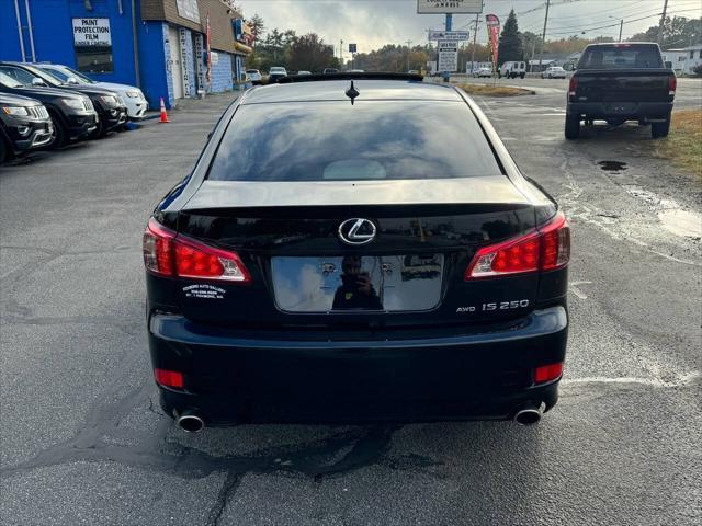 2013 lexus is 250 base