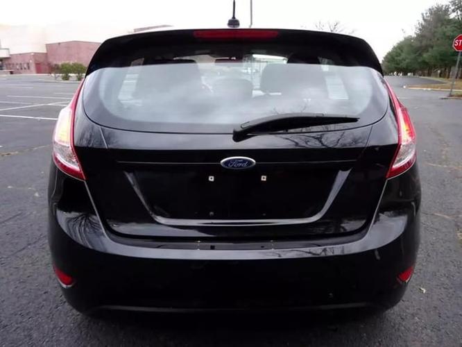 2015 ford fiesta se hatchback 4d in trenton, new jersey