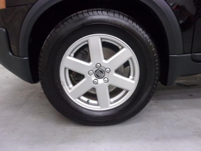 used 2005 volvo xc90 awd 2.5t madison, oh 44057 for sale in madison, ohio