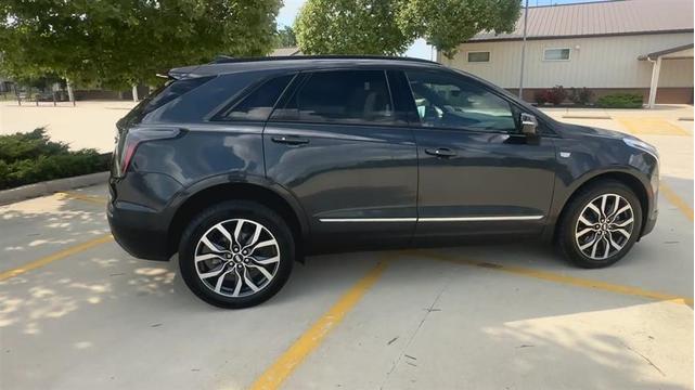 2021 cadillac xt5 sport