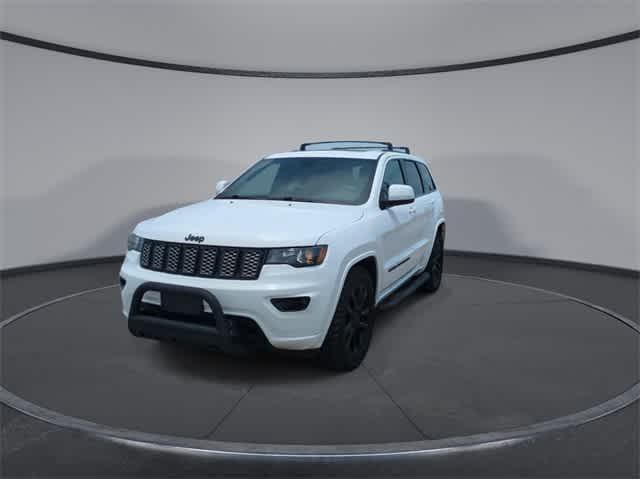 2022 jeep grand cherokee laredo