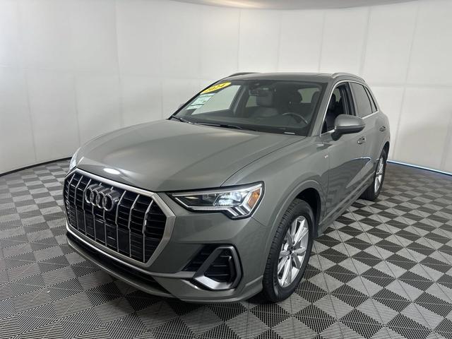 2024 audi q3 45 s line premium