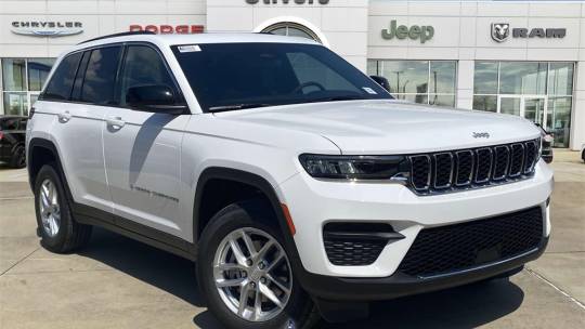 new 2024 jeep grand cherokee laredo x rwd
