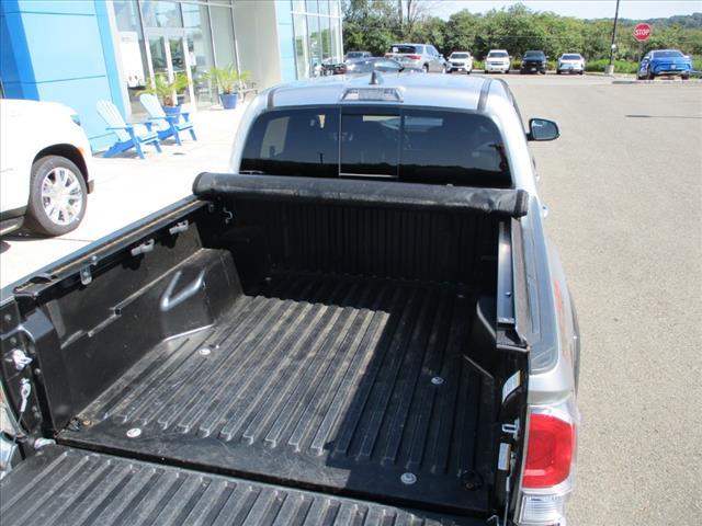 2022 toyota tacoma trd sport