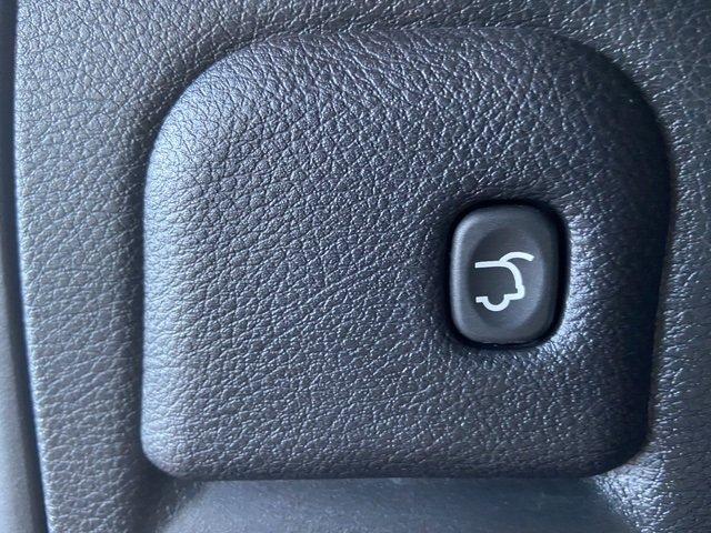 used 2019 jeep grand cherokee altitude morris, mn 56267 for sale in morris, minnesota
