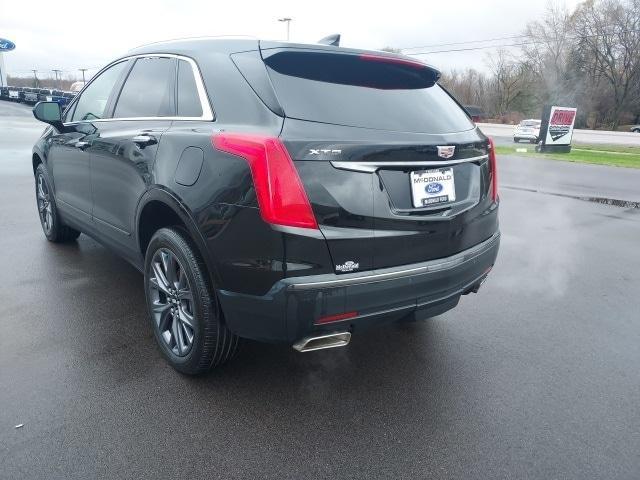 2019 cadillac xt5 base
