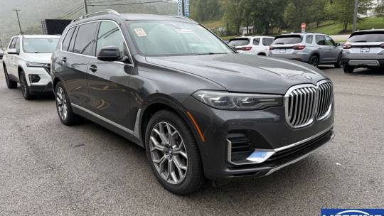 2021 BMW X7