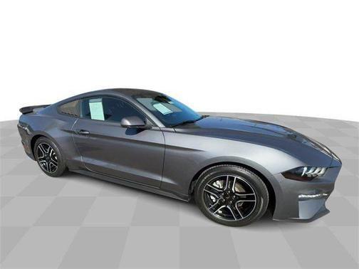 2021 ford mustang