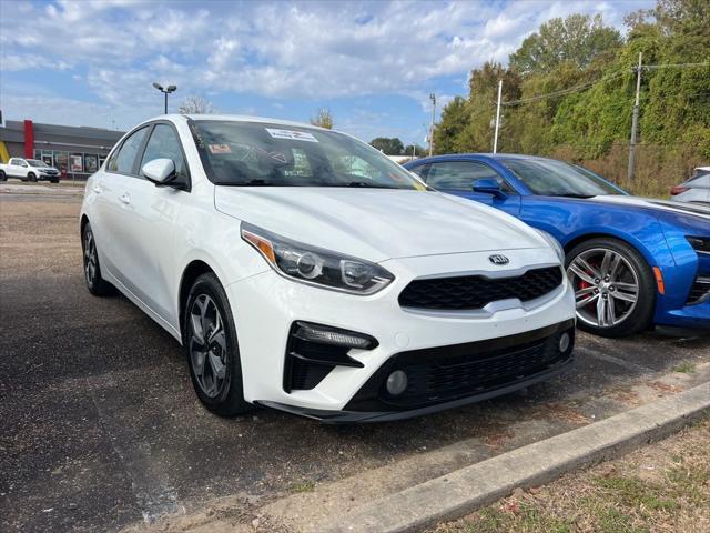 2021 kia forte lxs