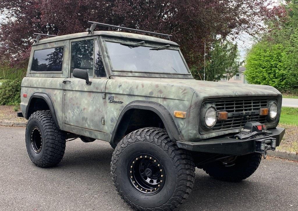 1972 ford bronco 1972 ford bronco camo rebuilt 302 holly sniper efi