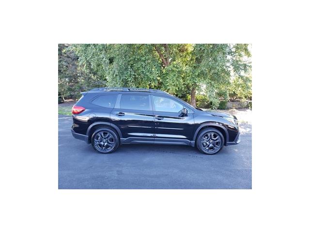 2023 subaru ascent onyx edition