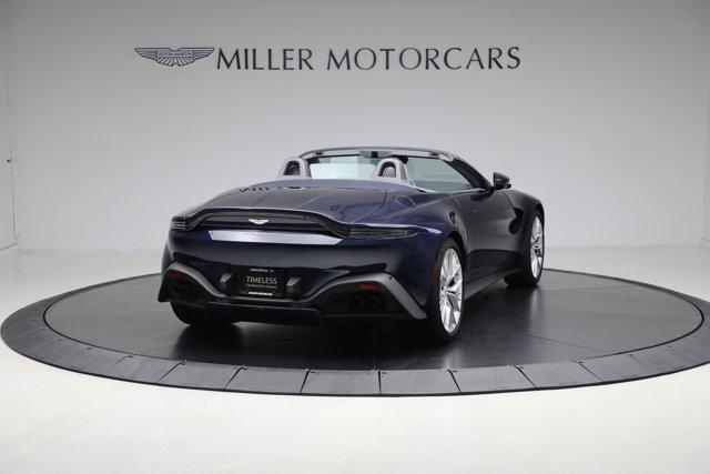 2021 aston martin vantage roadster