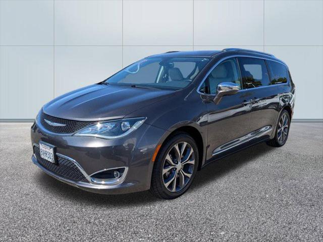 2017 chrysler pacifica limited