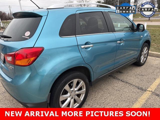 2014 mitsubishi outlander sport se