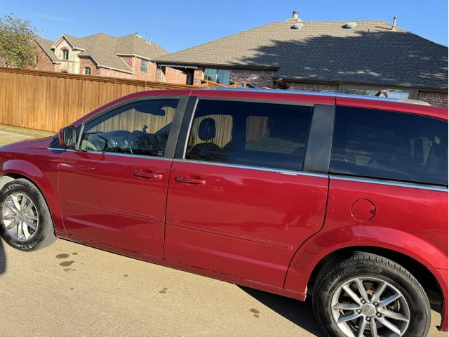 2015 dodge grand caravan sxt