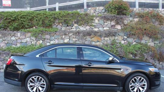 2013 Ford Taurus