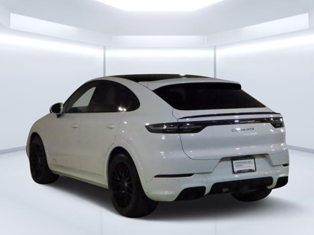 2021 porsche cayenne gts
