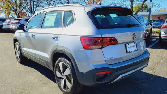 2024 Volkswagen Taos
