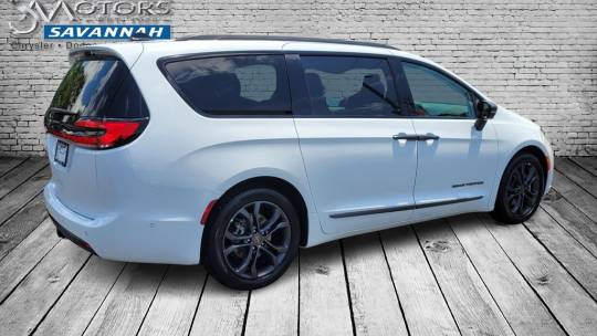 2024 Chrysler Pacifica