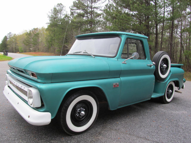 awesome daily driver, great patina, original 6cyl/3spd, new wheels/tires!