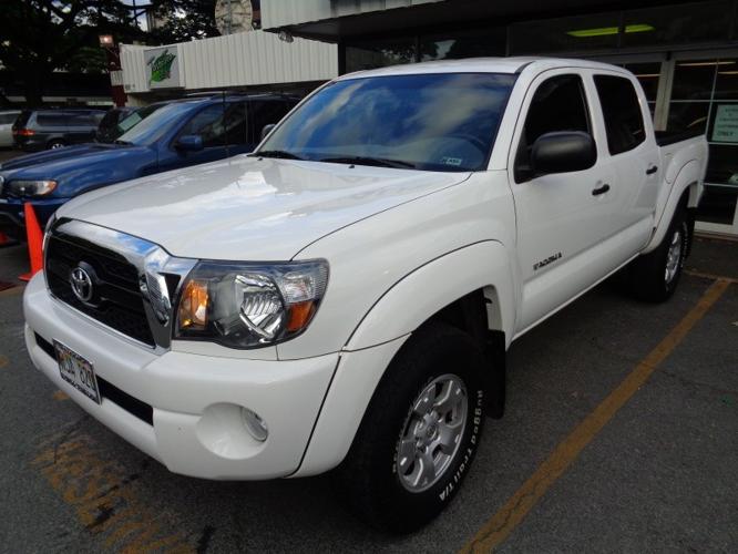 2011 toyota tacoma 2wd double v6 at prerunner for sale in honolulu, hawaii