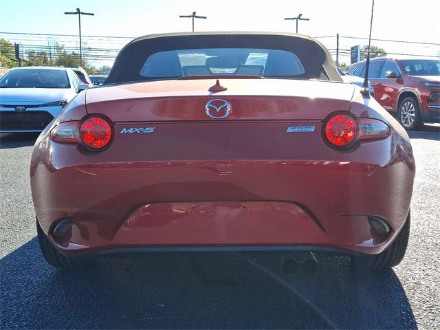 2016 mazda mx-5 miata grand touring