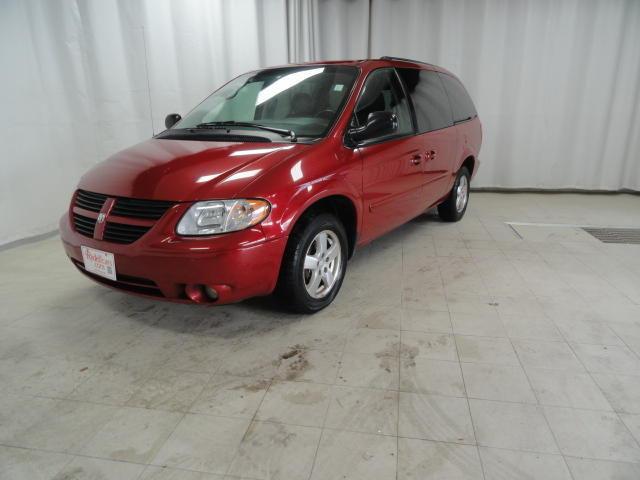 2007 dodge grand caravan sxt for sale in grand forks, north dakota