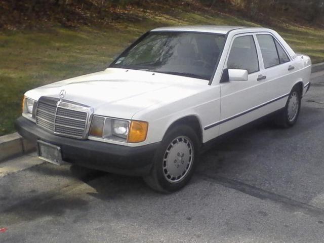 1985 mercedes 190d 5-spd manual meticulously maintained example