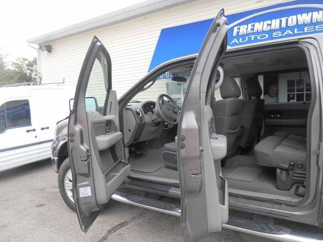 2005 ford f-150 xlt 4dr supercrew xlt 4wd styleside 5.5 ft. sb for sale in north kingstown, rhode island