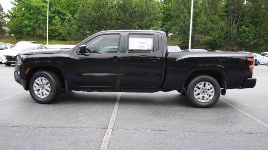 2024 Nissan Navara (Frontier) sv