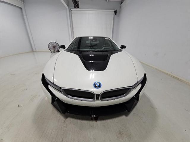 2017 bmw i8 base
