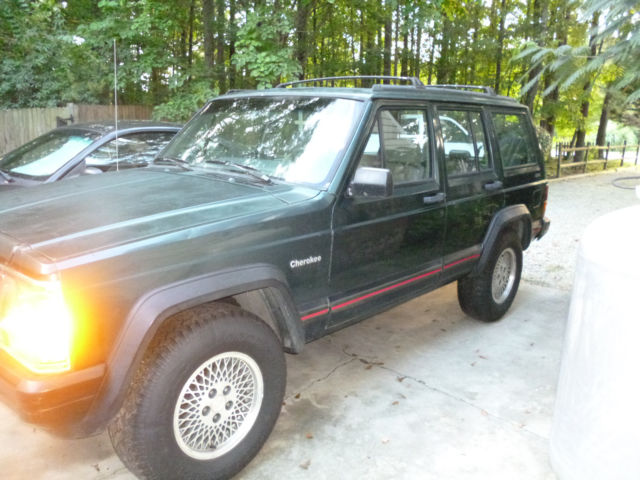 jeep cherokee sport