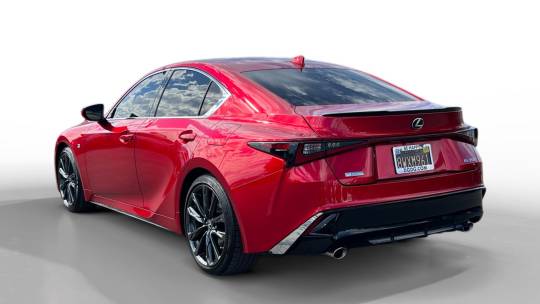 2021 Lexus IS