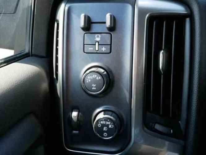 2018 chevrolet silverado 1500 lt in minneapolis, minnesota