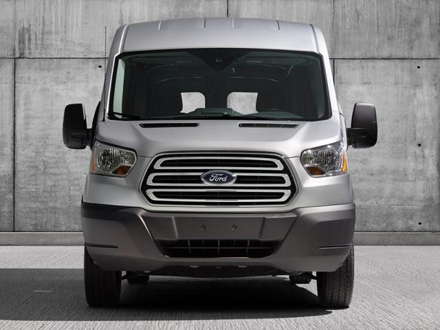 2017 ford transit-250 148 wb medium roof cargo