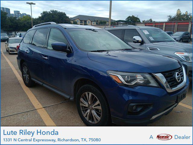 2019 nissan pathfinder sv