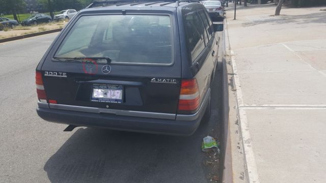 mercedes benz classic wagon, 300te, third row seat, 4matic