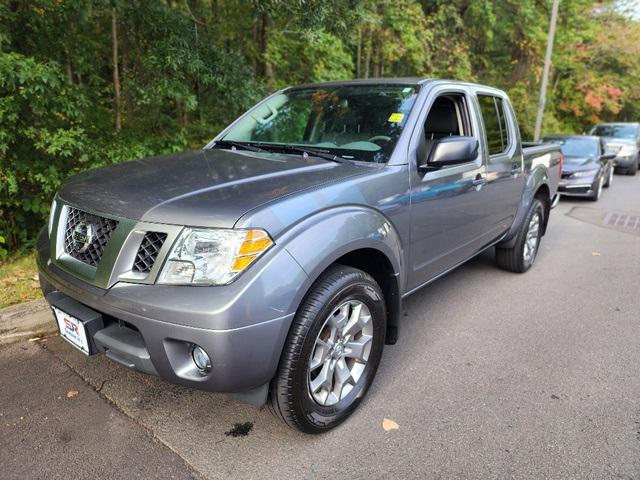 2021 nissan frontier sv