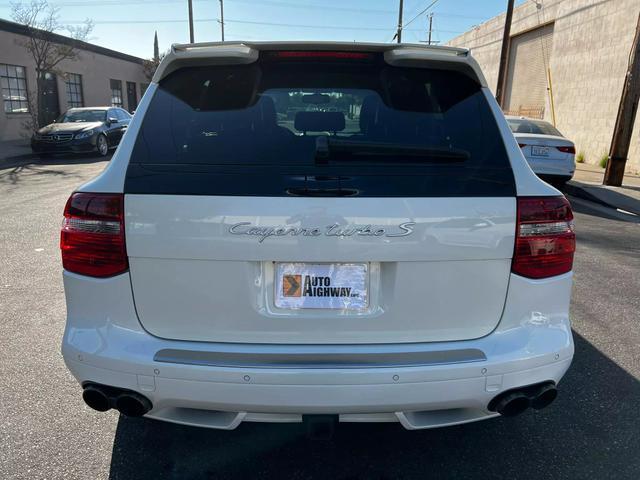 2009 porsche cayenne turbo s