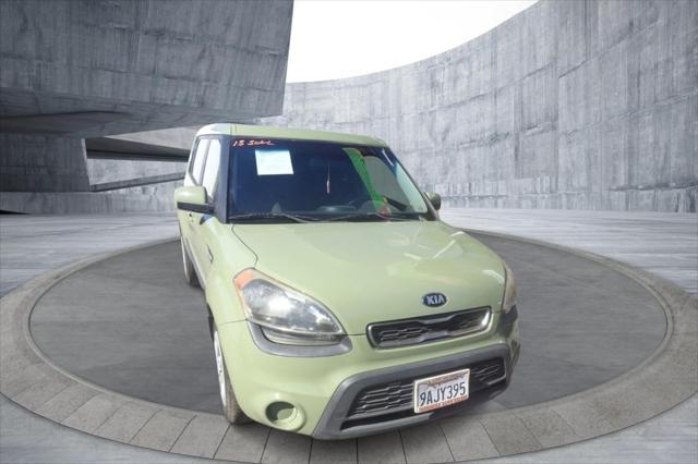 2013 kia soul base
