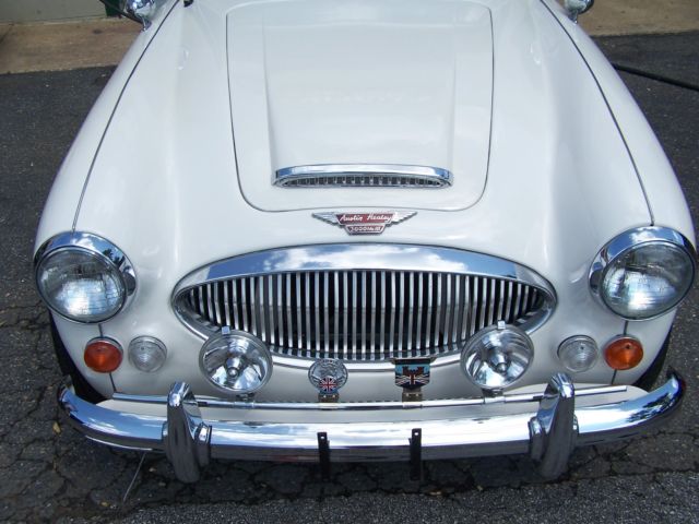 1965 austin healey 3000 mkiii with many upgrades