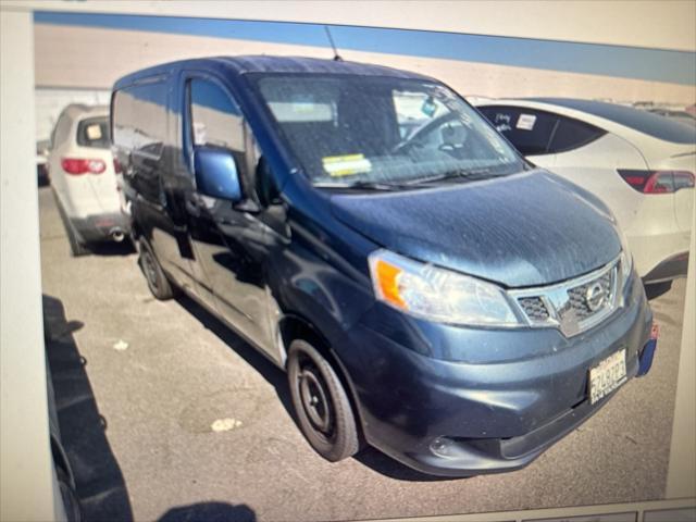 2018 nissan nv200 sv