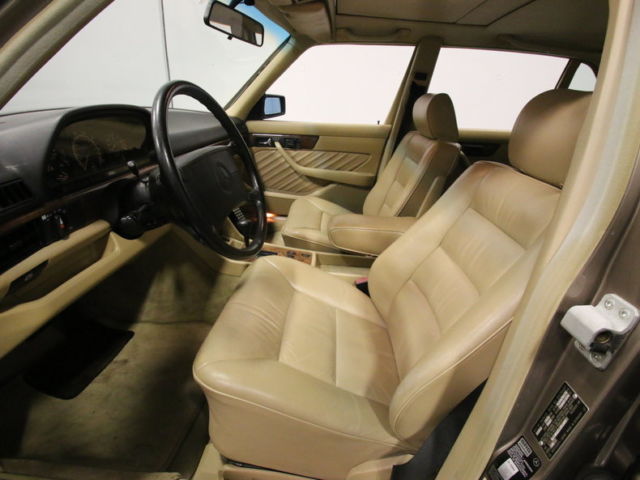 low ownership, meticulously maintained s-class, loaded w/luxury, great value!!