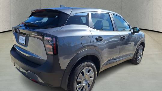 2025 Nissan Kicks