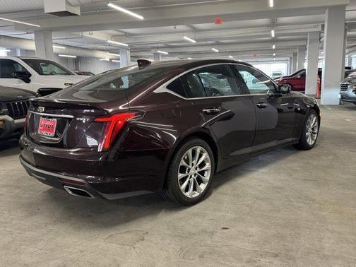 2022 cadillac ct5