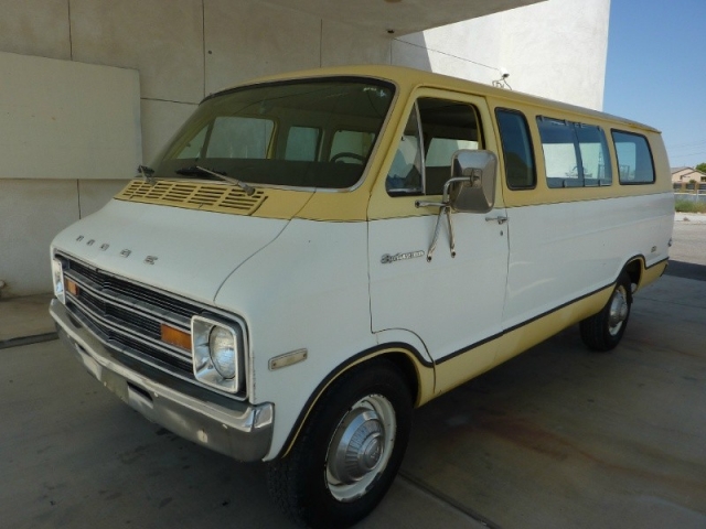 1975 dodge tradesman extended van 3 rows of seats all original california van !!