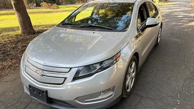 2014 chevrolet volt base