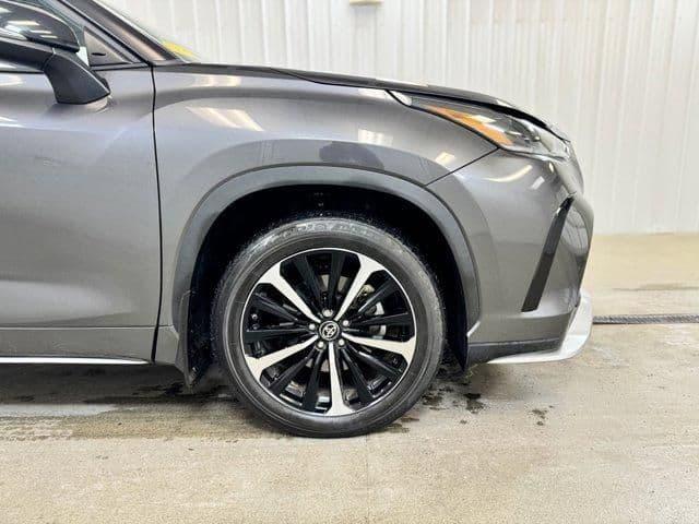 2021 toyota highlander xse in frankfort, kentucky
