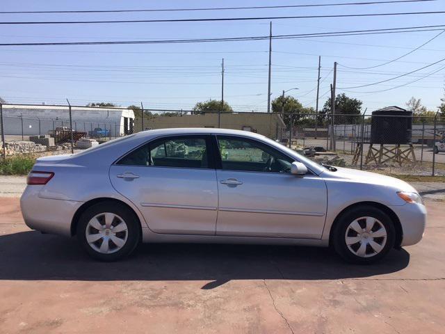 2009 toyota camry le